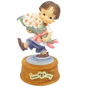  Laxury Polyresin Music Box in Lovely Doll PL09002, Play 