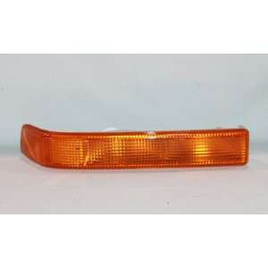   01 9 Chevrolet CAPA Certified Replacement Front/Right Turn Signal Lamp