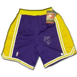  Magic Johnson Los Angeles Lakers Autographed Heavyweight 