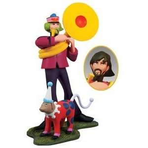   Beatles George Harrison Figure (Prepainted) Polar Lights Toys & Games