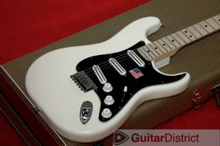 New USA Fender ® Billy Corgan Stratocaster, Strat, Olympic White 