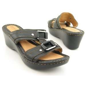  BORN Arina Black Sandals Thongs Shoes Womens Size 6 