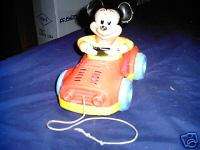1973 Mickey Mouse Pull Mees Car  