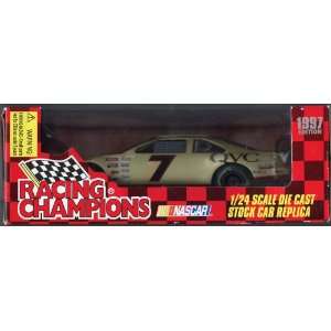  Racing Champions 1997 Geoff Bodine#7 Toys & Games