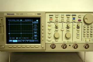 Tektronix TDS520D Digital DPO Oscilloscope 500MHz 2GS/s  