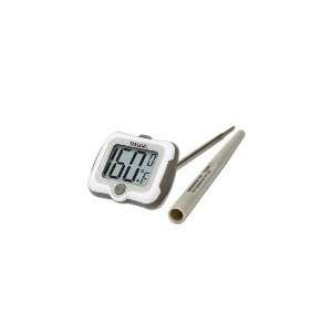  Taylor 9836   Digital Thermometer w/ Swivel Head,  40 to 