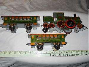 Tin Floor Toys Strauss N0. 46 Clockwork Locomotive & 2 Passenger cars 