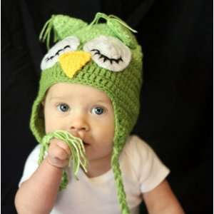  Handmade baby owl hat in green   fits 6 to 12 months baby 