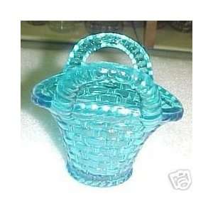  Vintage Teal Basketweave Basket 