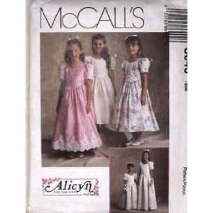  McCalls Sewing Pattern 8640 Girls Formal/Flower Girl Dress 