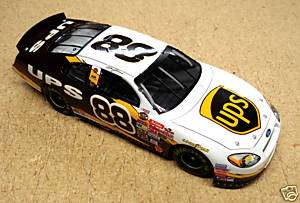 DALE JARRETT 2004 UPS NASCAR #88 124 ACTION DIECAST  