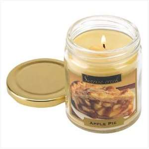  Apple Pie Scented Candle (S39639 NL)*