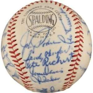     1962 Team 27 ONL SANDY KOUFAX DON DRYSDALE   Autographed Baseballs