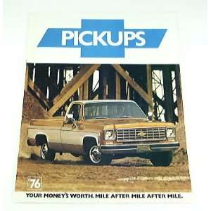  1976 76 Chevrolet CHEVY PICKUP Truck BROCHURE C10 C30 