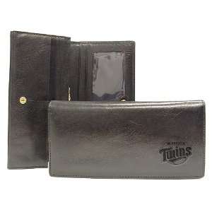  Concord Industries Minnesota Twins Ladies Leather Wallet 