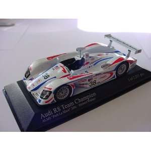   43 Minichamps Audi R8 Petit Le Mans Road Atlanta 2001 Toys & Games