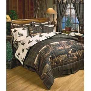  Moose Mountain Comforter Set