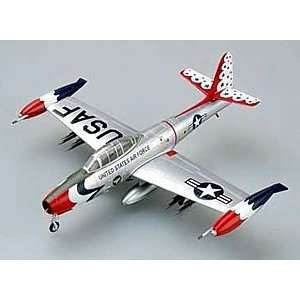  MRC Easy Model F 84G USAF Air Demo Team Thunderbirds Toys 