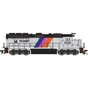  Atlas N Scale RTR GP40, NJT #4300 Toys & Games