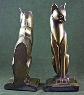   REALLY INVENTIVE MODERNIST ART DECO FORM THAT WE ARE SMITTEN WITH