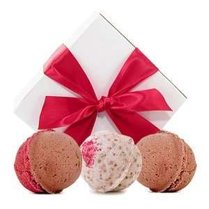 Bath Ice Cream Valentines Triple Scoop Gift Box Beauty