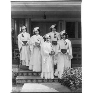  1942,Catholic Girls Highschool,Los Angeles,CA,graduates 