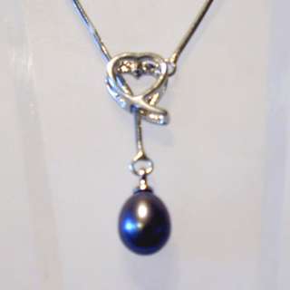 CLEARANCE   Solitaire Teardrop Black Pearl Necklace  