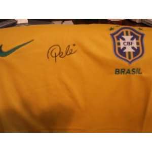   BRASIL SOCCER JERSEY NIKE DRI FIT RARE   Autographed Soccer Jerseys