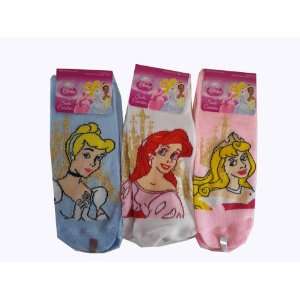   Princess Socks   Kids Novelty Socks ( 3 Pair ) Size 6 8 Toys & Games