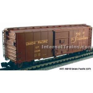    Aristo Craft Large Scale 40 Box Car   Union Pacific Toys & Games