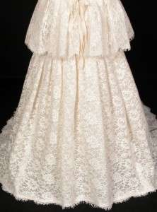 Carolina Herrera 32805 Ivory Chantilly Lace Strapless Couture Bridal 