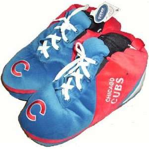  Chicago Cubs Plush Sneaker Slippers   Large Sports 