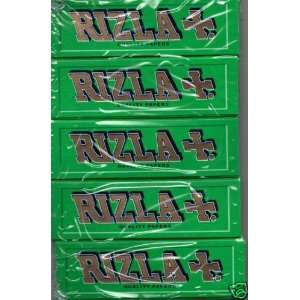  5 packets of RIZLA GREEN STANDARD papers