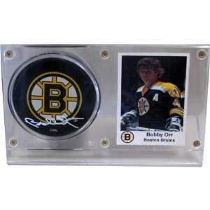 Bobby Orr Signed Hockey Puck   w Unsigned Card & Stand James Spence 