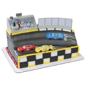  Nascar Racing Speedway Cake Topper Set 