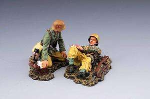 Thomas Gunn Miniatures 54mm DAK Medic Set 2 figures  