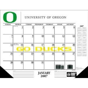 University of Oregon Ducks NCAA 2007 Office Desk Calendar  