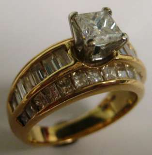 BEAUTIFUL PRINCESS CUT DIAMOND RING 2.78 CTS T/W, SOLID 14KT GOLD 
