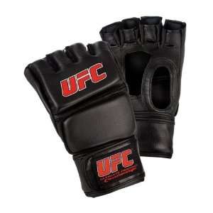  UFC MMA Black And Red Training Gloves   Small/Medium 