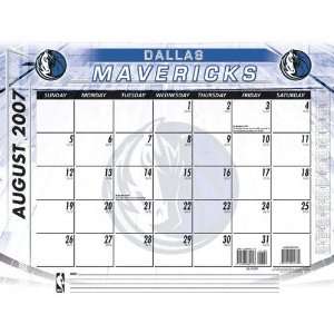  Dallas Mavericks 2007 08 22 x 17 Academic Desk Calendar 