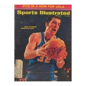  Steve Patterson autographed Sports Illustrated Magazine (UCLA 
