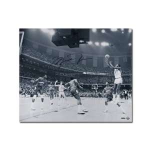   1982 NCAA Championship Shot Photo (Unframed) Sports Collectibles