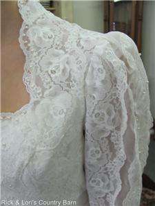   ANTIQUE WHITE LACE HAND MADE WEDDING DRESS SIZE 8 10 WITH LARGE TRAIN