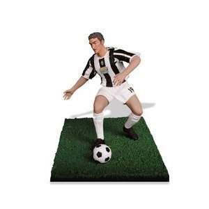  Juventus Action Figure 8 Zambrotta Toys & Games