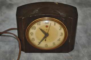 Vintage General Electric Wooden Cord Shelf Clock 38164  