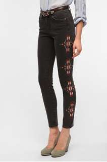 BDG Cigarette High Rise Jean   Embroidered