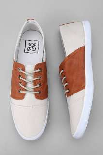 Anchor Saddle Sneaker   Urban Outfitters