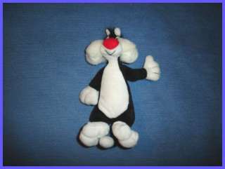 KINDER SURPRISE MAXI SYLVESTER LOONEY TUNES CUDDLY TOY  
