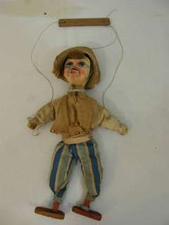 ANTIQUE FOLK ART MARIONETTE PUPPET DEPICTING A PEASANT ORG CLOTHING 