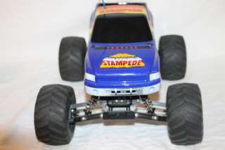 Traxxas Stampede RC Car w/ Controller Monster Truck RTR 1/10 Excellent 